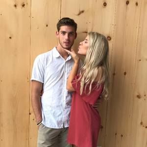 Meet your Posher, Christopher